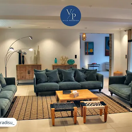 Paradisu Villa *
